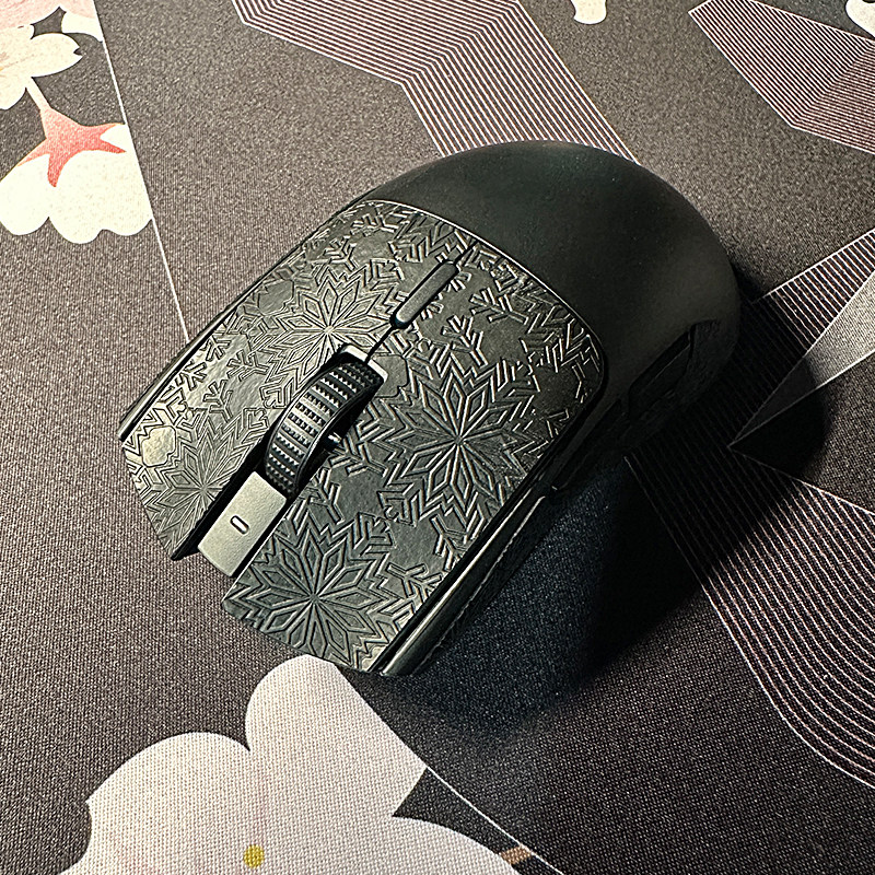 ULTRAGLIDE 마우스 미끄럼 방지 스티커는 RAZER VIPER V3 초박형 속도 VIPER V3에 적합합니다