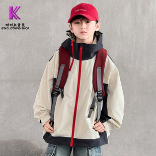 GUJIK男童装春款儿童连帽冲锋衣男洋气外套2026新款潮范拼色上衣