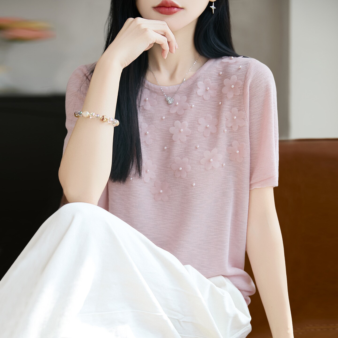 拉夏贝尔 钉珠花朵针织短袖t恤女夏季薄款冰丝针织衫大码女装上衣