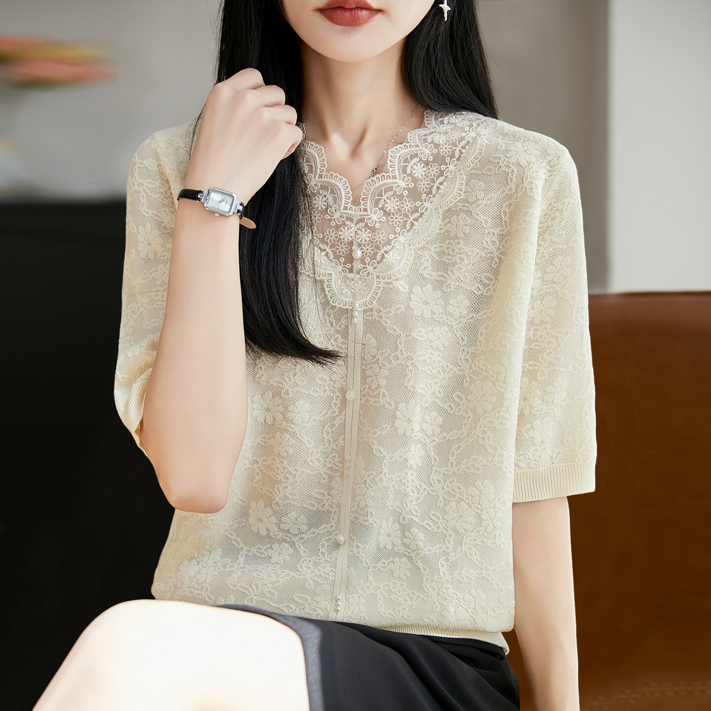 拉夏贝尔 蕾丝镂空针织短袖t恤女夏季薄款冰丝针织衫大码女装上衣