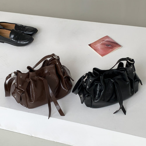 2026新款时尚百搭日常通勤单肩包