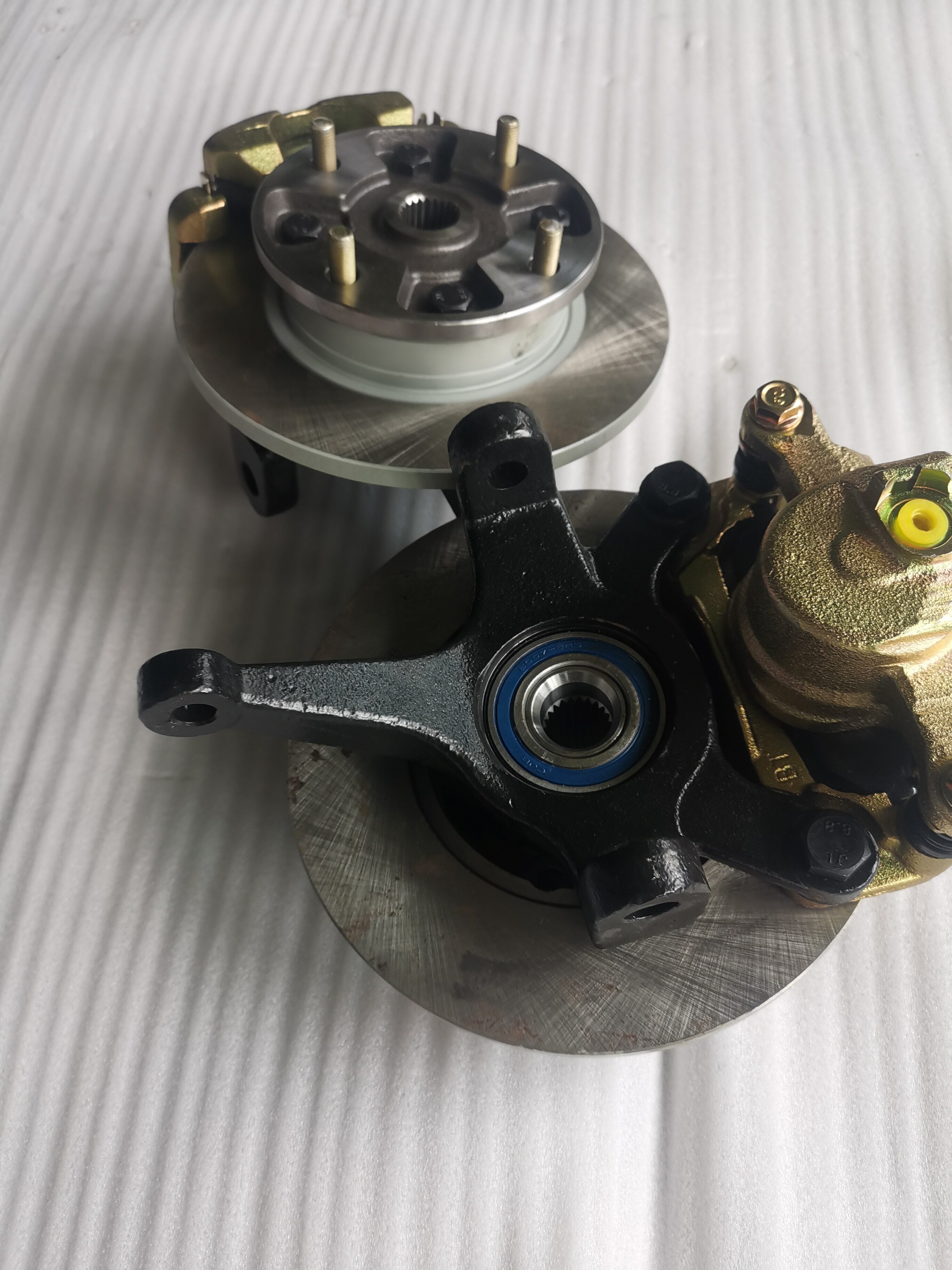 전면 및 후면 카트 액세서리 ATV 4륜 구동 혼 독립 서스펜션 키트 혼 플랜지 브레이크 어셈블리