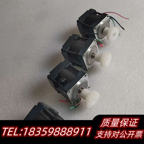 VEXTA东方步进电机PMM33AH2共4个，，询价