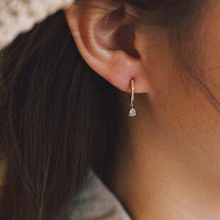 飞鸟屿城/纯银水滴耳钉女高级感小众设计耳环ins冷淡风简约耳扣女