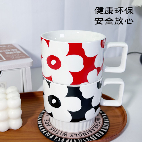 生日礼物女马克杯家用陶瓷水杯伴手礼ins高颜值精致咖啡杯子礼盒
