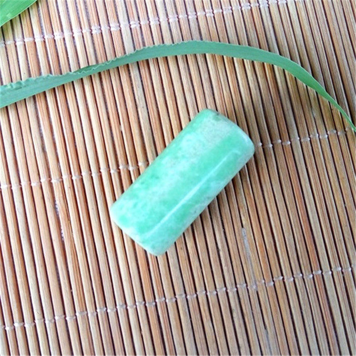 珍品原色天然草绿松石桶珠吊坠平安幸福路路通配饰圆柱项坠女27MM