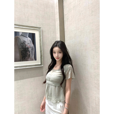 DUCHUNZI压褶重工短袖雪纺上衣