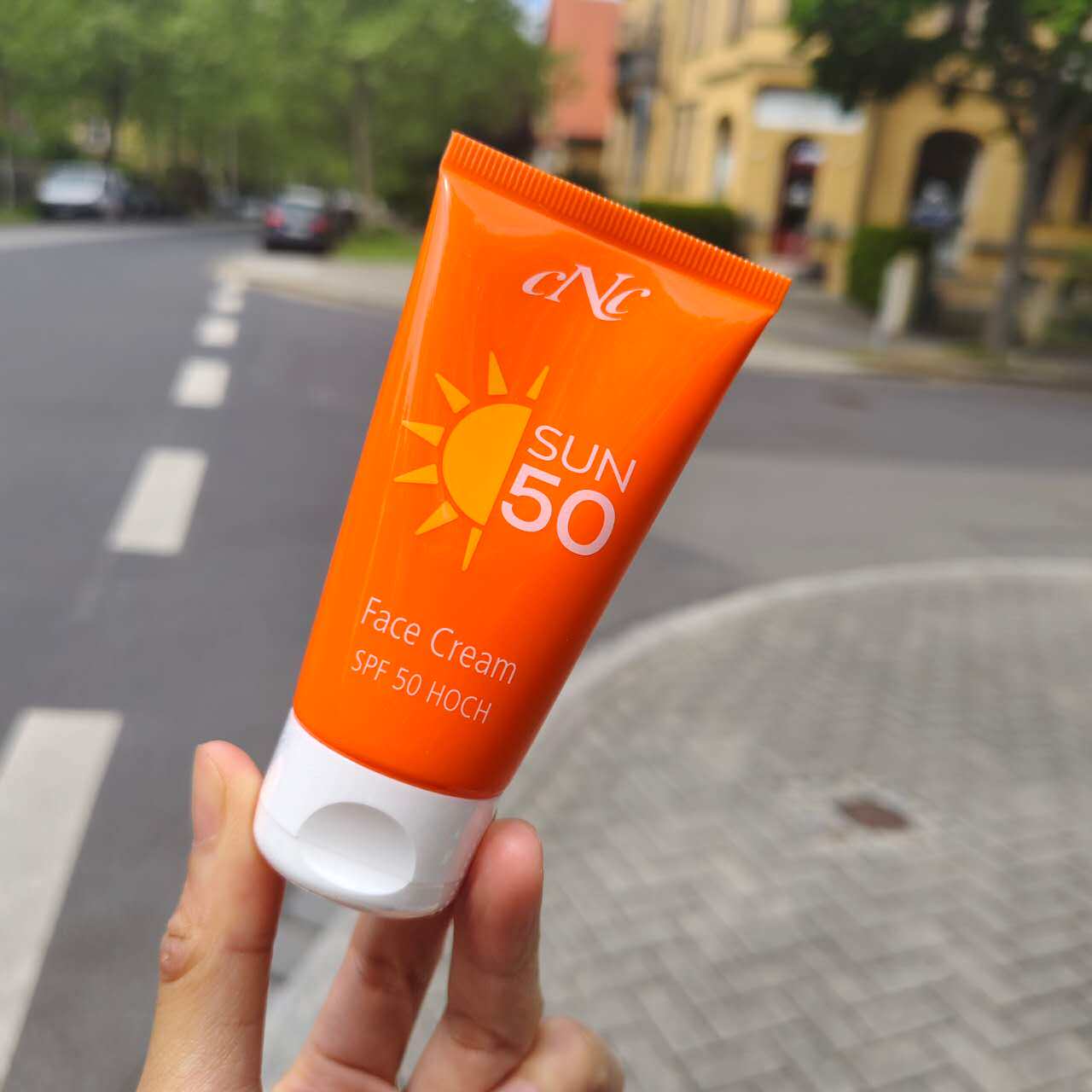 德国院线防晒霜SPF50面部防晒乳清爽不油腻 隔离UVAUVB敏感肌可用