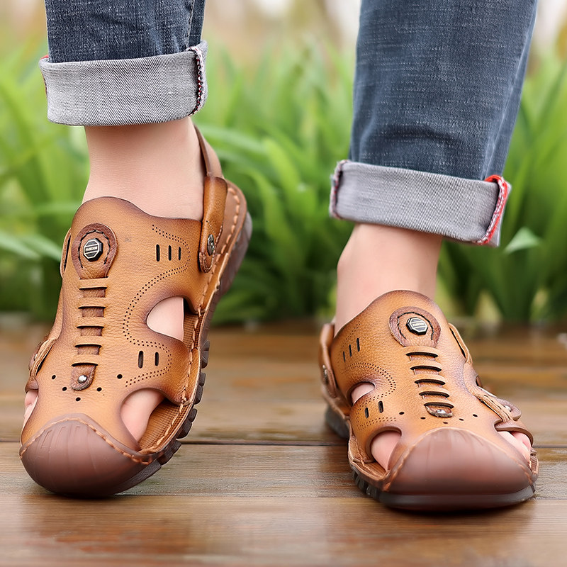 IN SUMMER THE COW TENDON BOTTOM TOE SANDALS MENS SOFT SOLES NON-SLIP BEACH SHOES LEATHER WEAR-RESISTANT DAD SHOES THE FIRST LAYER OF COWHIDE WEAR-RESISTANT