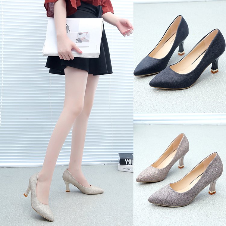 2025新款裸色女春秋季矮跟尖头高跟单鞋女舒适不累脚职业工作鞋子