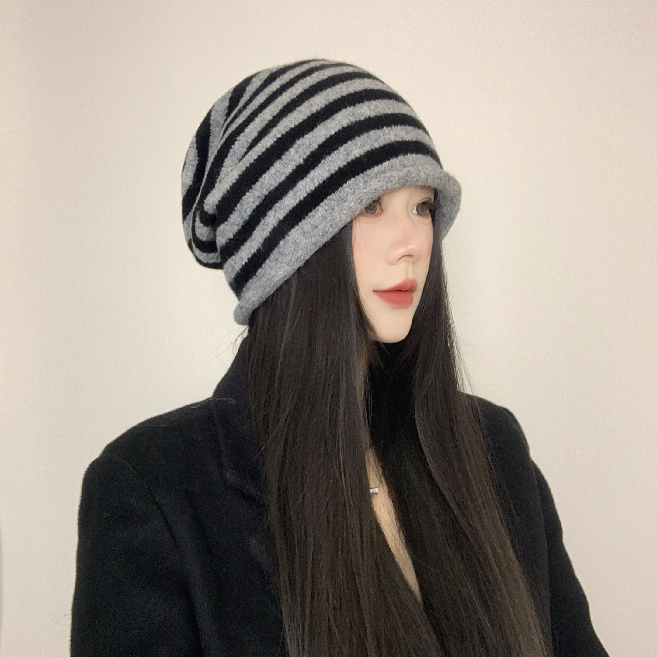 日系卷边条纹针织堆堆帽女秋冬百搭保暖护耳显脸小包头毛线冷帽子