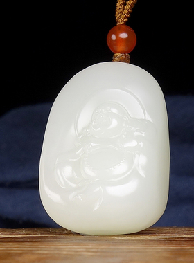 油疙瘩老料精品保真和田玉细料油润笑佛弥勒佛挂件 重27.70克