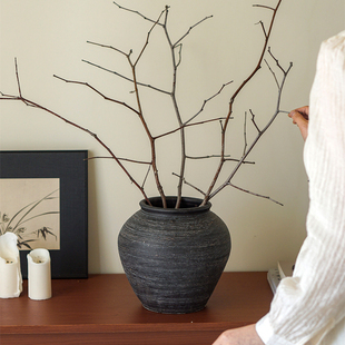 复古侘寂风禅意大气粗陶土釉黑色陶罐花器民宿酒店插花瓶装饰摆件