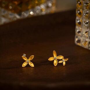 桂花花朵耳钉仿真沙金黄金色小花高级感耳饰不对称新中式镶嵌耳环