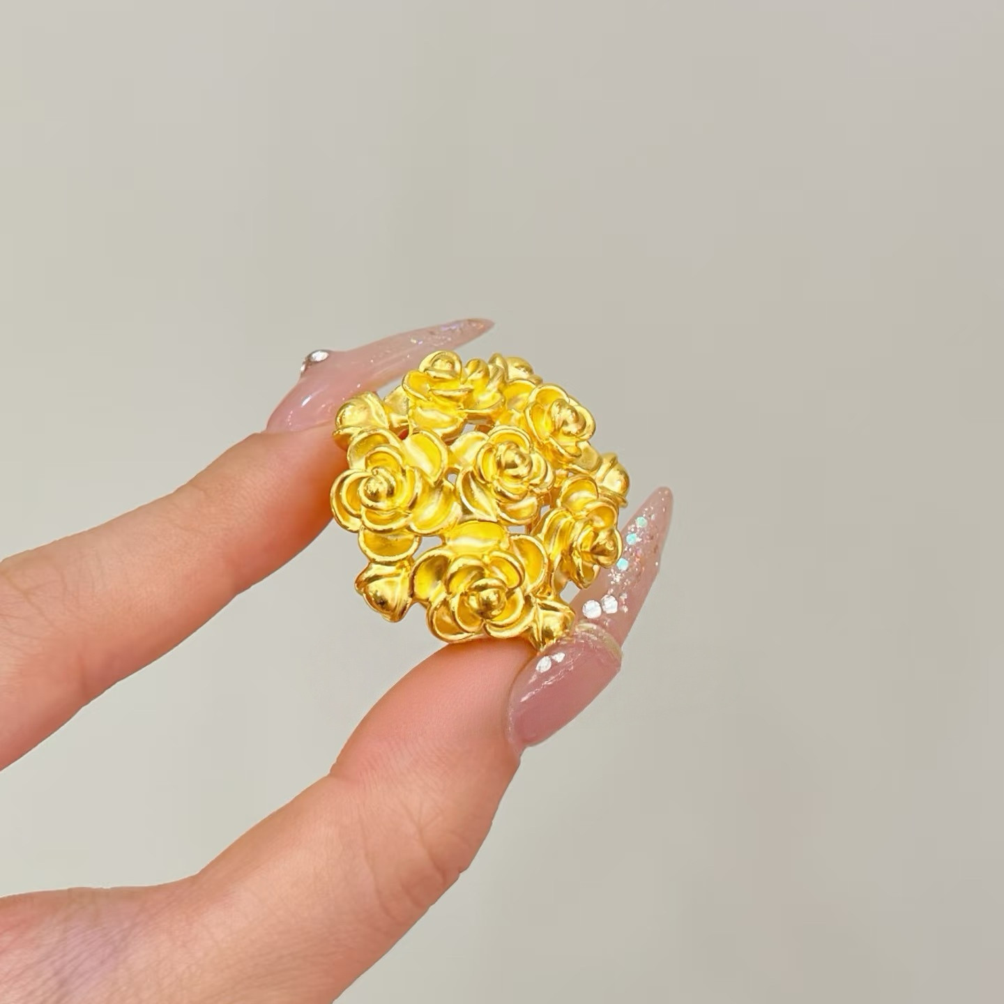 繁花戒指仿真黄金沙金指环婚嫁首饰结婚三金订婚五金花朵摆台女