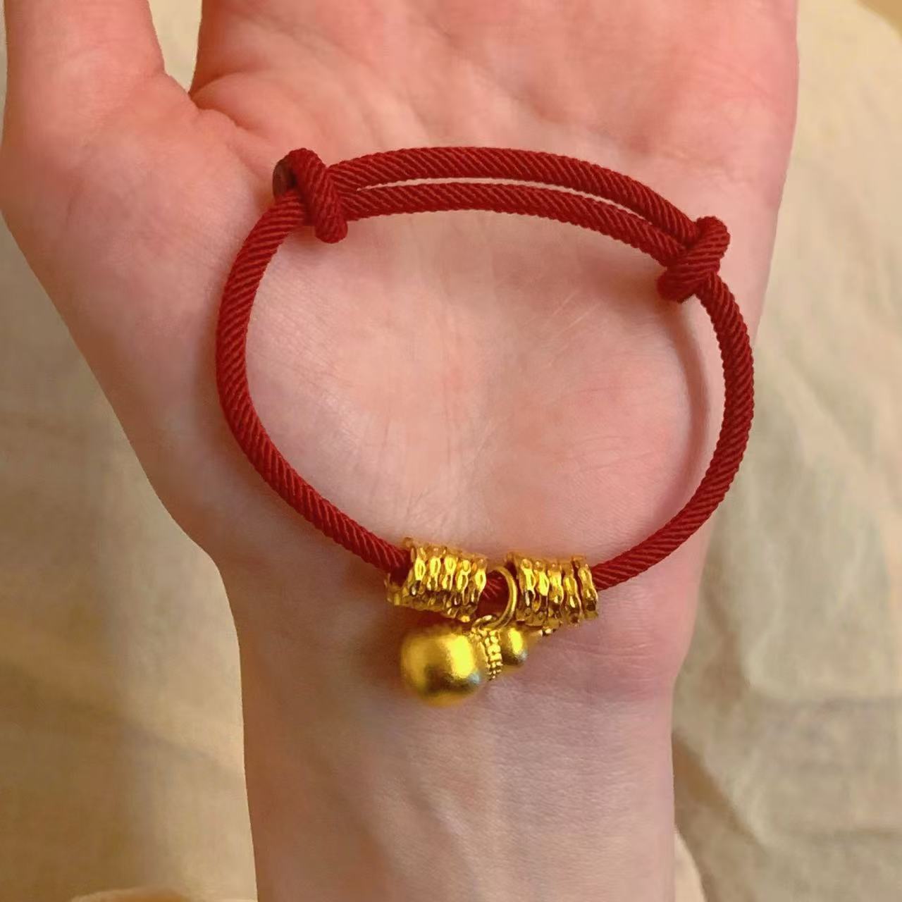 葫芦盘缠手链仿真黄金沙金手绳安哥拉红绳锤纹新中式小胖福手饰图片