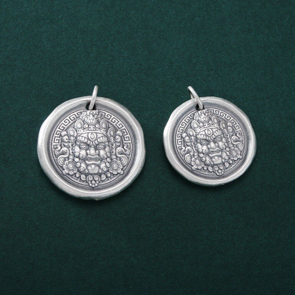 999足银3d空心黄财神吊坠复古藏式黄财神银饼项坠diy银配件银饰品