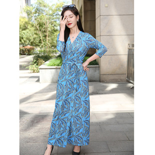 dvf2026夏季 感连衣裙pg 裹身裙蓝色印花气质名媛碎花长款 欧美新品