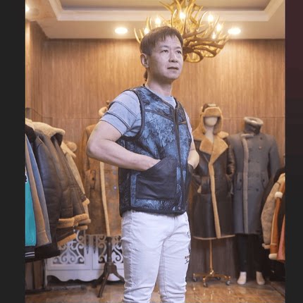 马甲时尚真皮秋冬男款休闲皮毛一体马甲款无袖外套冬季保暖