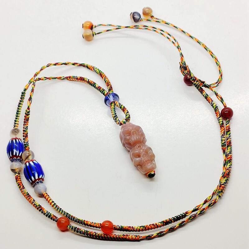 西藏天珠雕刻尸陀林主满朱砂骷髅吊坠民族风项链挂件原创长款