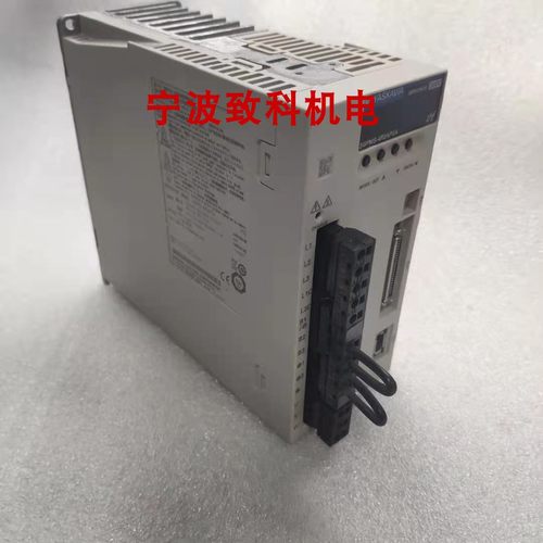 SGDV-2R8A15Y813AA  SGDV-2R8A11A SGDV-2R8A01A 安川驱动器 二手
