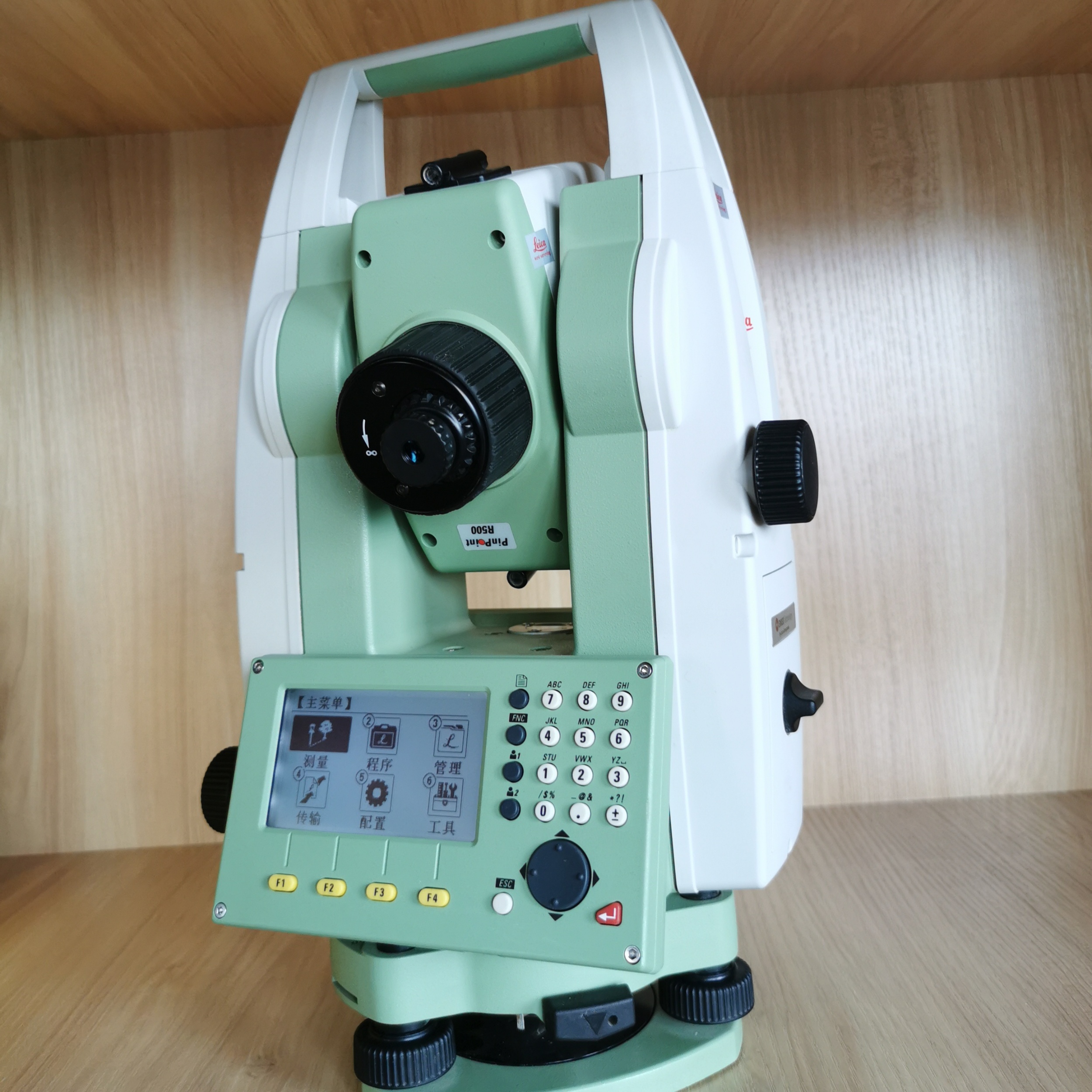 徕卡全站仪ts02plus 2″ R500 二手八成新免棱镜高精度主机一台