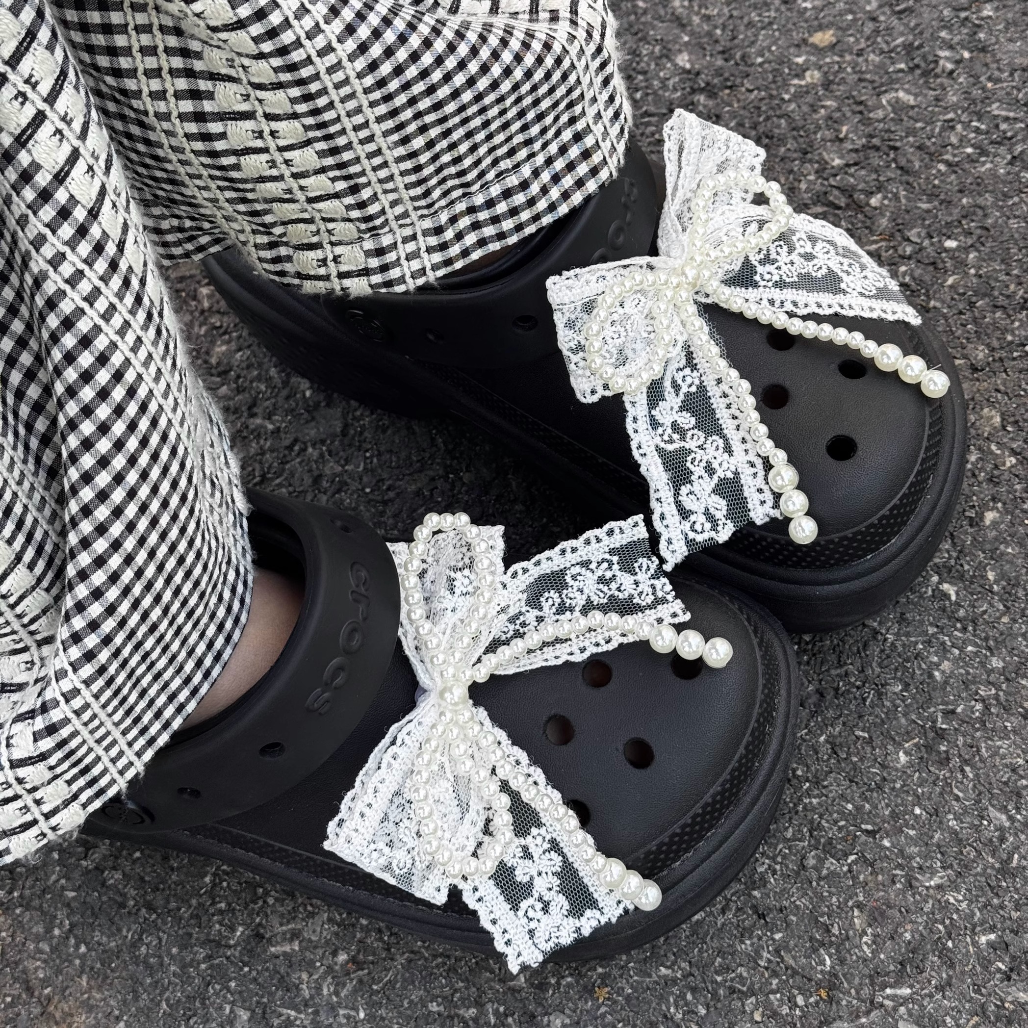蕾丝蝴蝶结洞洞鞋鞋花鞋扣珍珠蕾丝甜美少女适配crocs卡洛驰配饰