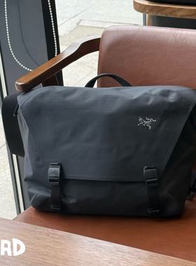 始祖鸟Arc'teryx  Granville8L10L黑色25款翻盖单肩斜挎邮差背包