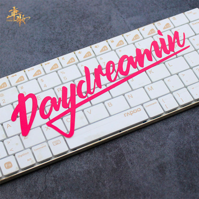 Daydreamin白日梦幻个性创意文字车贴复古摩托车风挡后挡装饰贴