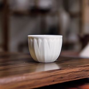 曲阳秋鸿定瓷茶具定窑高温釉白瓷莲瓣纹茶杯客杯品茗杯主人杯喝茶