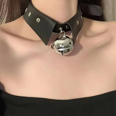 VintageGothicCkerNlw