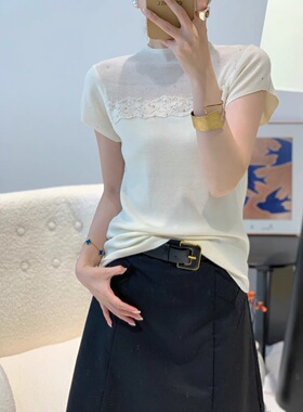 井美Jingmei2025早秋新款半高领蕾丝拼接针织衫中袖气质百搭上衣