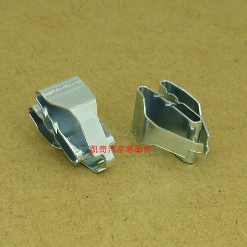 适用奔驰W213 W212 W205 W204 W448 X156 X253中控仪表台卡扣卡子