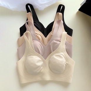 大胸女生显小收副乳聚拢防下垂薄款全罩杯无痕无钢圈后双排扣文胸
