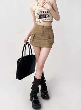 大碼工裝短裙女高腰顯瘦遮胯A字裙卡其色多口袋防走光休閒半身裙