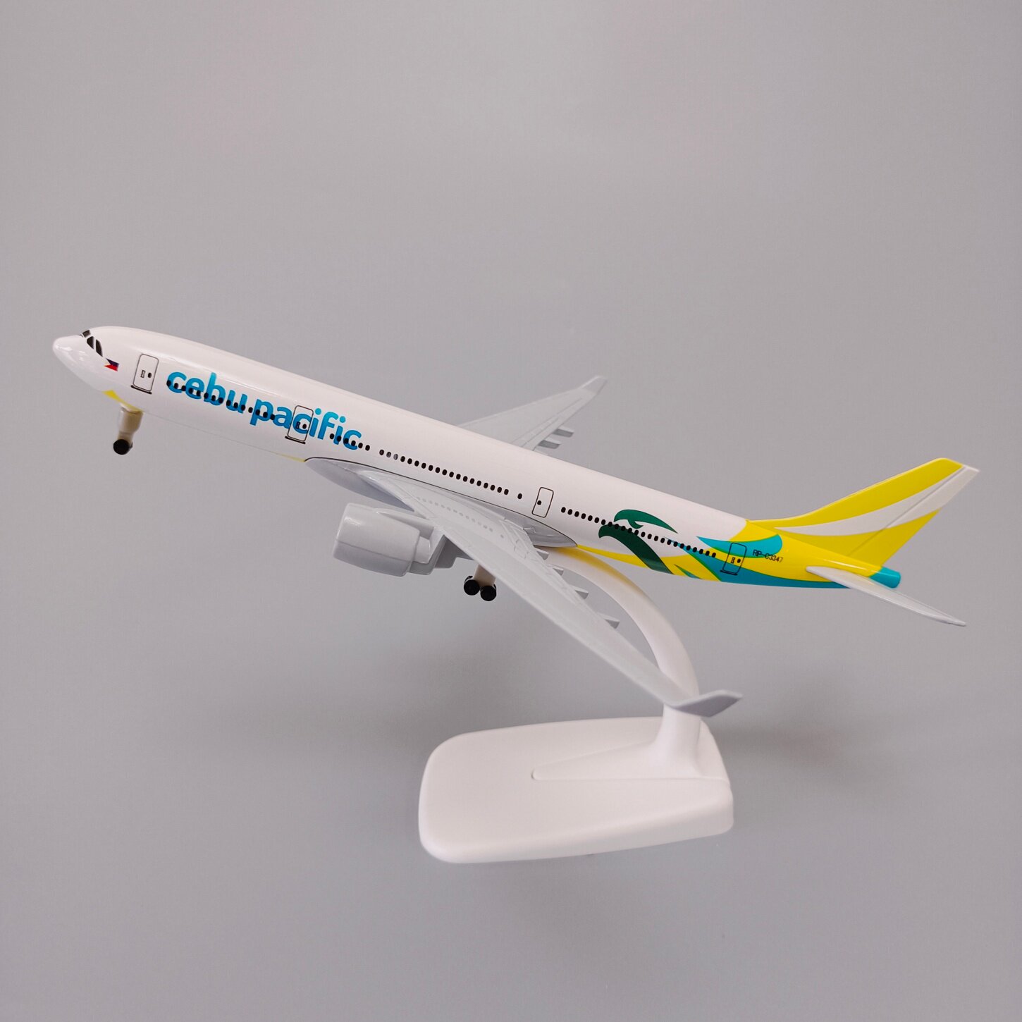 20cm宿务西部航空客机A330合金仿真飞机模型金属航模模型摆件带轮