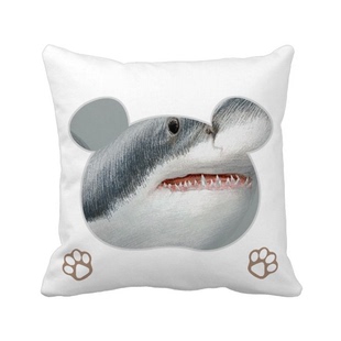 靠垫双面含芯礼物鲨鱼遨游海洋捕猎圣诞节方形抱枕学校幼儿园装饰