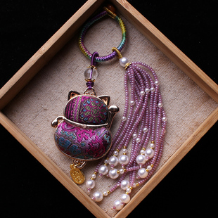 非遗成品宋锦招财猫玫红挂件流苏包挂古风汉服挂饰车挂配饰钥匙扣