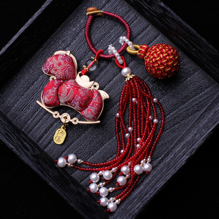 非遗宋锦双面红色小马包包挂件流苏编有球必应汉服挂饰车挂钥匙坠