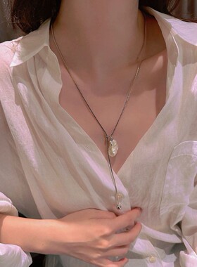 新款气质巴洛克珍珠钛钢项链女秋冬简约长款不掉色颈链毛衣链