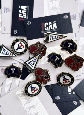 TAKYE 23SS 美式运动主题周边 - 胸针