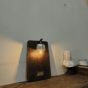 法式复古北欧实木琴谱桌面高级感中古杂志架子简约报刊阅读壁灯