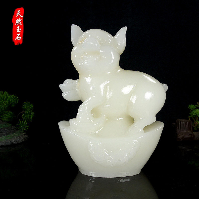 天然汉白玉发财猪摆件