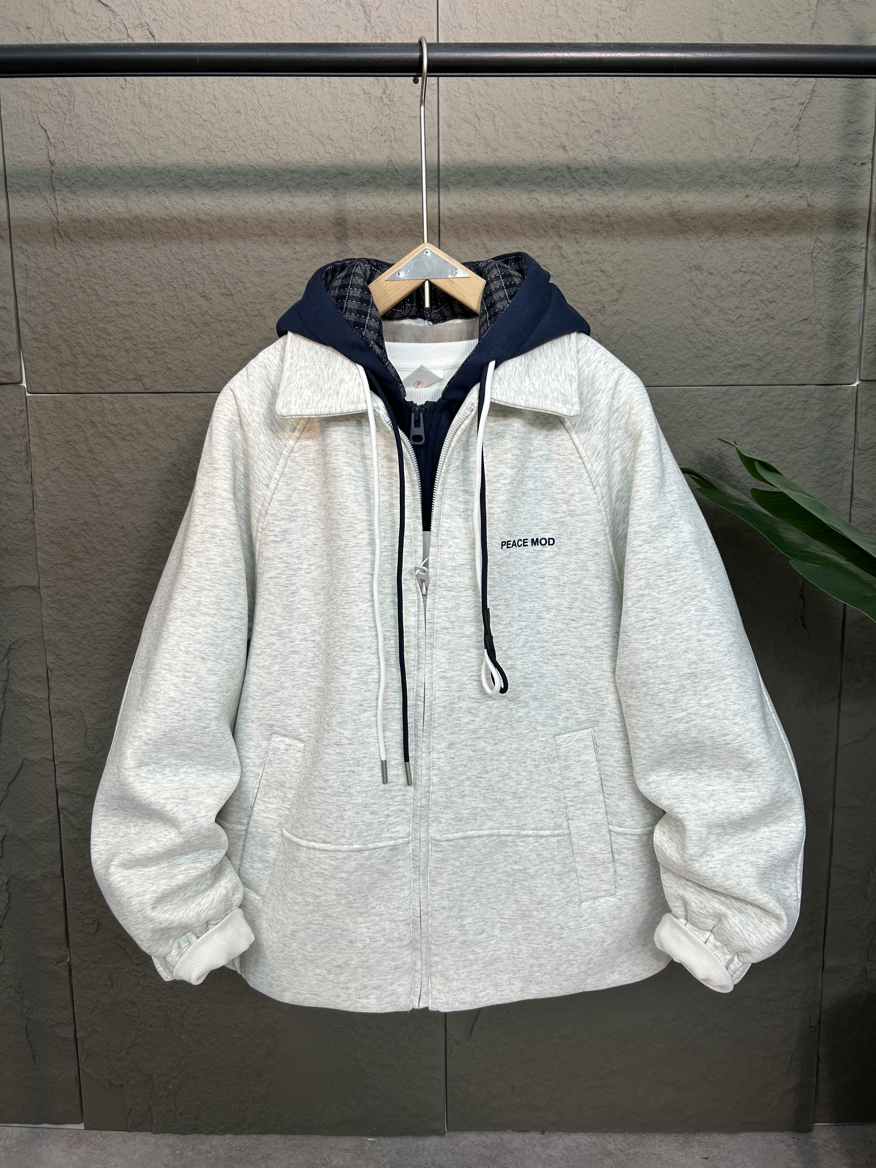 潮牌夹克加绒加厚冬季保暖可拆卸连帽假两件外套宽松阔版男女情侣