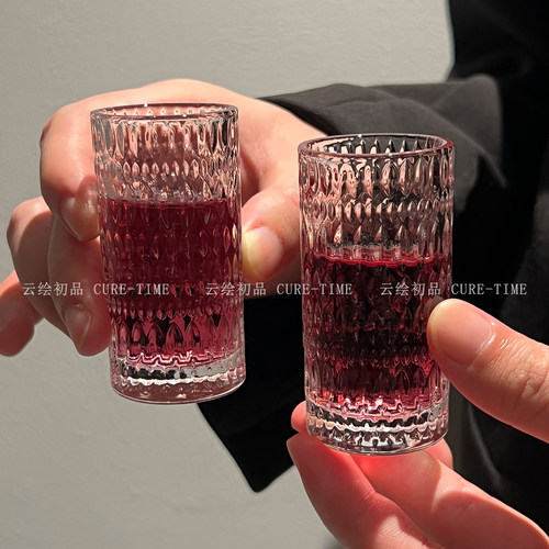 白酒杯千叶直身小酒杯浮雕加厚玻璃商用酒盅小号家用一口杯烈酒