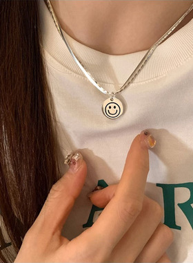 韩版轻奢小众笑脸蛇骨链双层项链女时尚百搭饰品气质感锁骨链