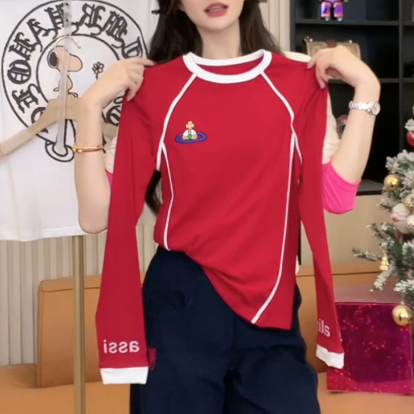 秋冬新年红色刺绣圆领长袖t恤女