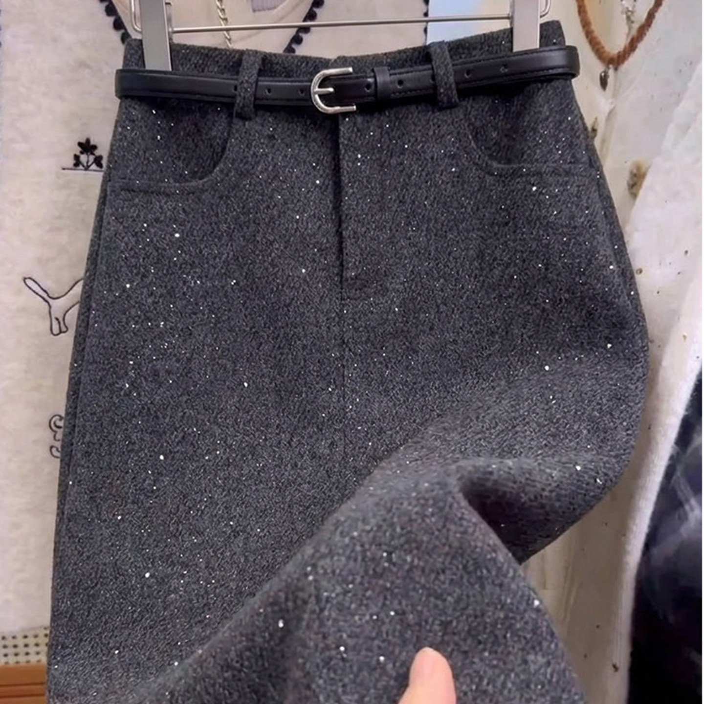 轻熟风灰色毛呢高腰半身裙女秋冬新品通勤显瘦百搭气质细闪直筒裙,女装/女士精品,大码半身裙,淘宝优惠券,粉丝福利购,淘宝优惠卷