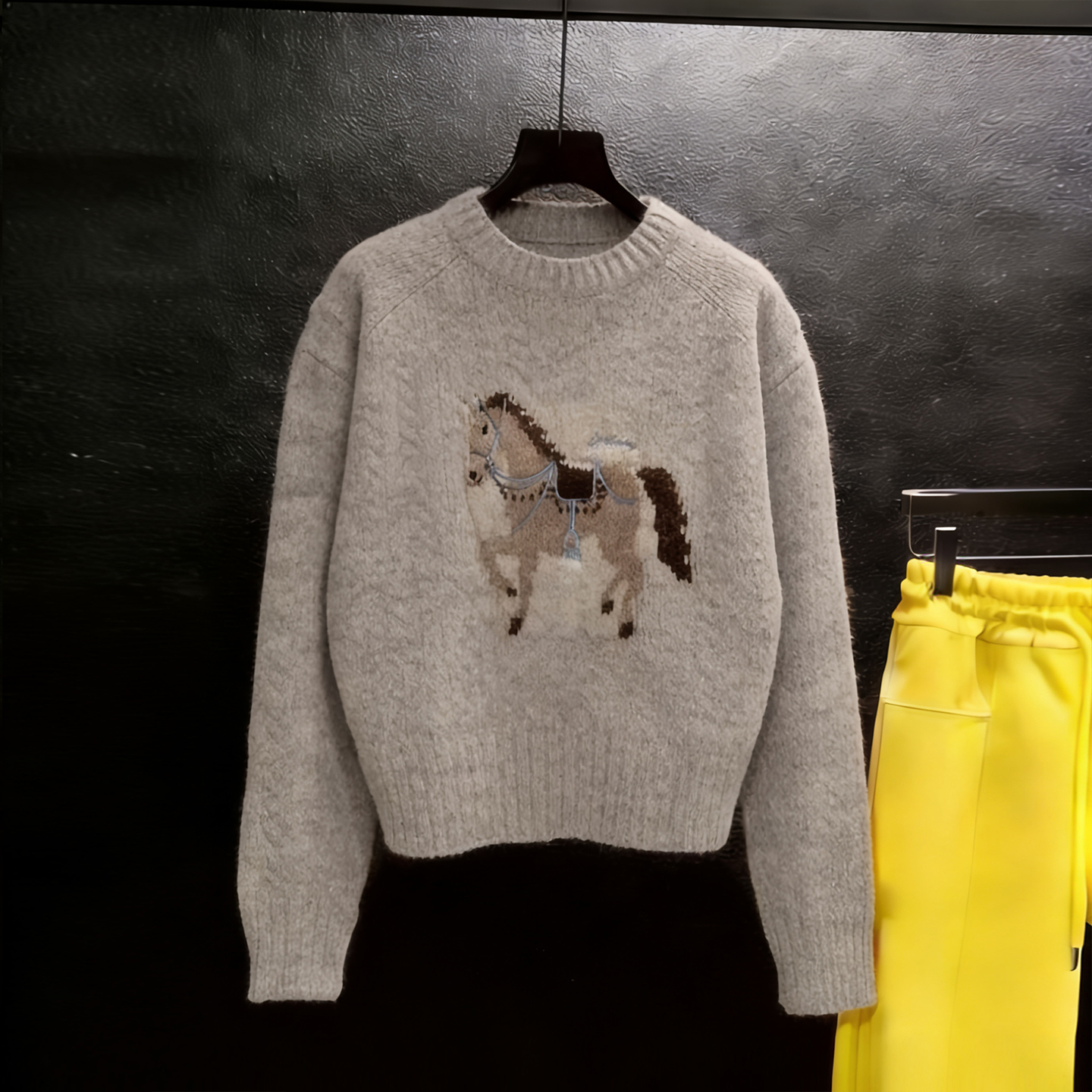 冬新款设计新年本命年马年毛衣女