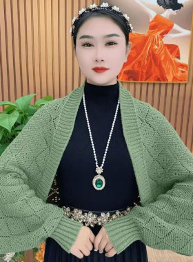 春秋季配旗袍披肩女外搭配裙子斗篷宽松红色开衫保暖围巾披肩两用